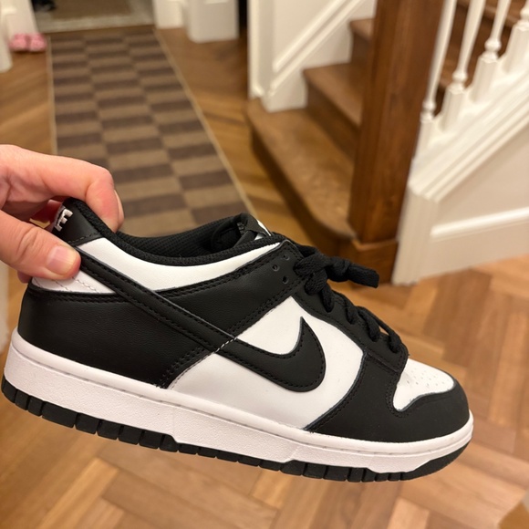 Dunk Low Retro Sneakers Black & White size 7 - Picture 3 of 3